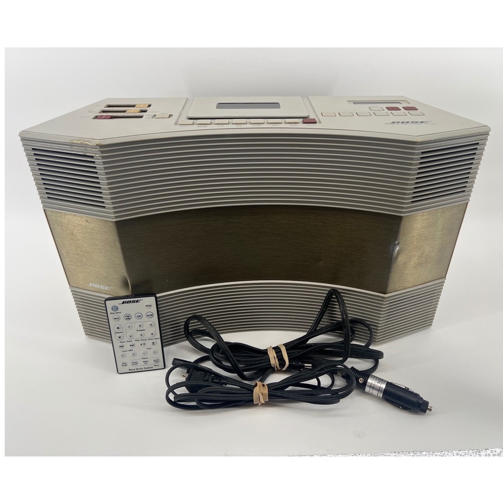 VTG Bose Acoustic Wave System AW-1 AM/FM Radio Cassette w/Remote and Bag WORKS